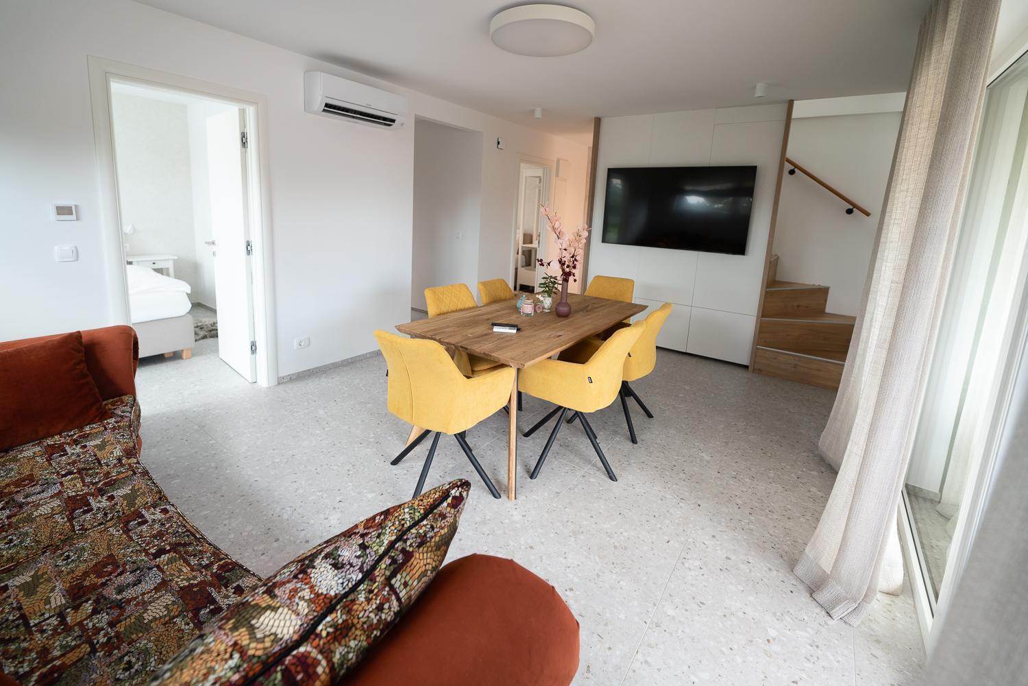 Apartments Kras 24 With Pool Sežana Exteriér fotografie
